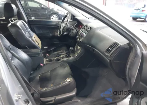 2005 Honda Accord 2.4 Ex z USA, uszkodzony, nr VIN 1HGCM56895A028457